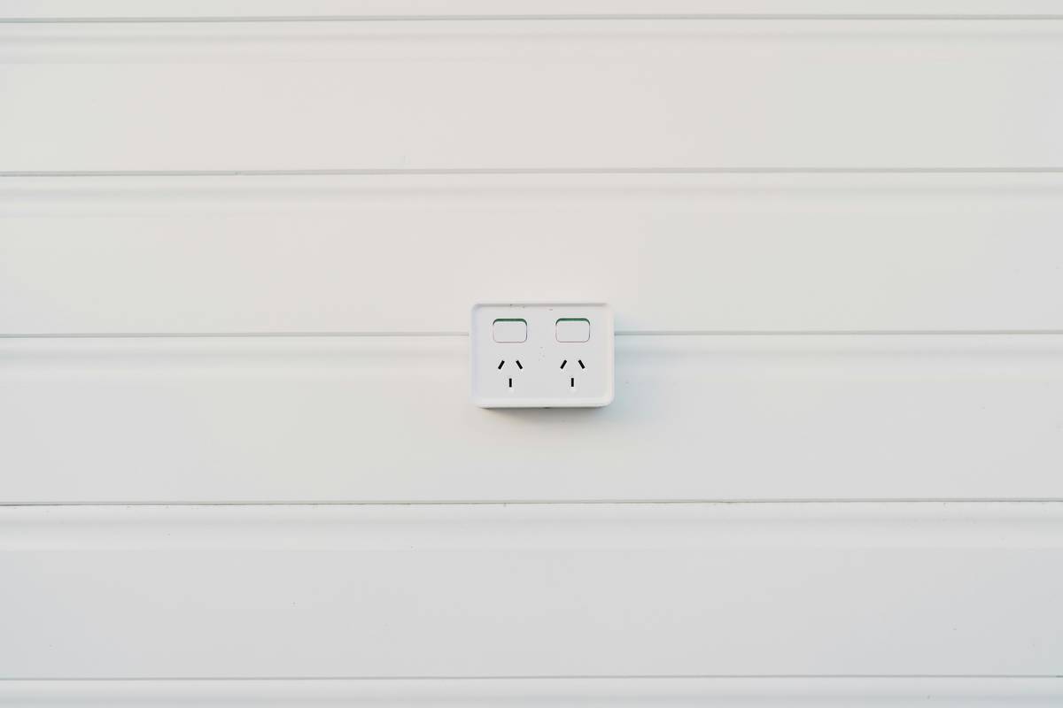 What Are Smart Outlets? Your Home’s Missing Link to Smarter Furniture